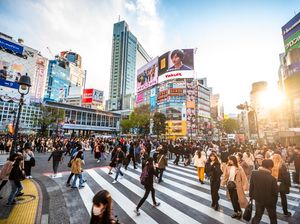 Turis China Selamatkan Pariwisata Jepang Turis China Selamatkan Pariwisata Jepang