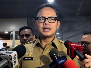 Kemendagri Larang Pembagian Bansos dari APBD Jelang Pencoblosan Pilkada Kemendagri Larang Pembagian Bansos dari APBD Jelang Pencoblosan Pilkada