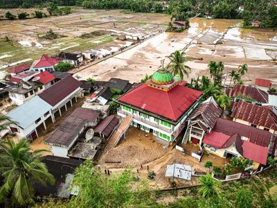 Foto Udara Dampak Banjir Bandang di Kabupaten Sijunjung