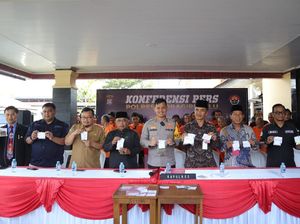 Polisi Bekuk 28 Bandar Narkoba di Indragiri Hulu, Sita Sabu-Ekstasi Polisi Bekuk 28 Bandar Narkoba di Indragiri Hulu, Sita Sabu-Ekstasi