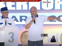 Video Ilham Habibie Pakai Dua Jam Tangan di Debat Pilgub Jabar: Mengenang Bapak