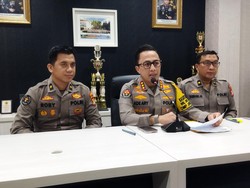 Polisi Sita Duit dan Aset Rp 16 M dari Pasutri Tersangka Mafia Akses Judol