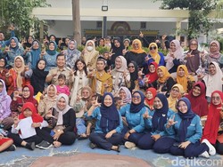 Di Depan Emak-emak, Meutya Ingatkan Judi Online Menjangkiti Anak