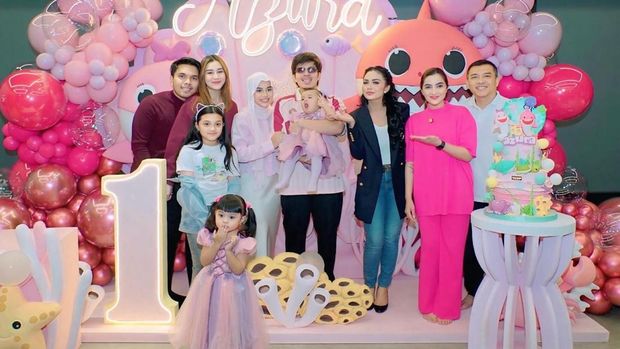 Momen Ulang Tahun Azura Anak Atta Halilintar dan Aurel Hermansyah