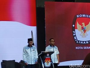 Paslon Pilwalkot Serang Syafrudin-Heriyanto Mau Sadarkan Warga Bayar Pajak Paslon Pilwalkot Serang Syafrudin-Heriyanto Mau Sadarkan Warga Bayar Pajak
