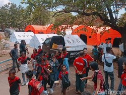 Seluruh Sekolah di Flores Timur Harus Terima Siswa Pengungsi Erupsi Lewotobi