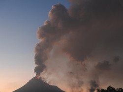 BMKG Wanti-wanti Banjir Lahar Hujan dari Gunung Lewotobi Laki-Laki, Seperti Apa Itu?