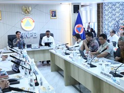 Warga Terdampak Erupsi Gunung Lewotobi Bakal Dikasih Rumah Tahan Gempa Warga Terdampak Erupsi Gunung Lewotobi Bakal Dikasih Rumah Tahan Gempa