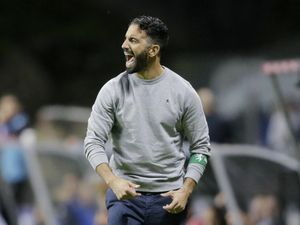 Ferdinand Pertanyakan Keputusan Amorim Depak Van Nistelrooy