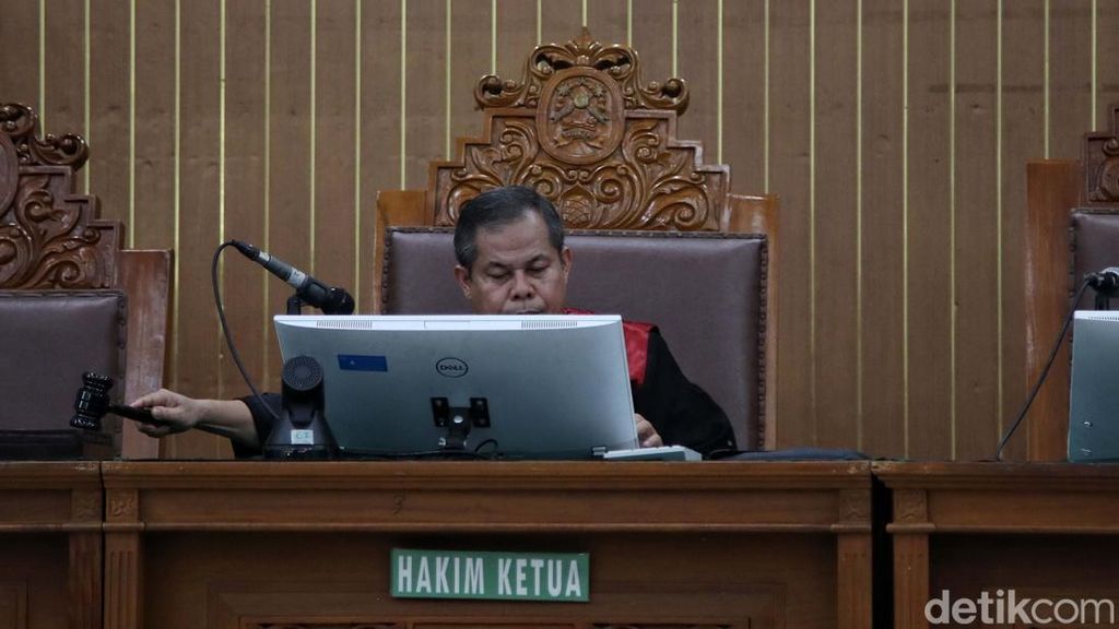 Sahbirin Noor Menang Praperadilan, Status Tersangka Gugur Sahbirin Noor Menang Praperadilan, Status Tersangka Gugur