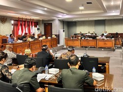 DPRD Karangasem Pertanyakan Kejelasan Pokir pada APBD 2025