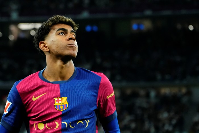 2180758750 Lamine Yamal right winger of Barcelona and Spain during the La Liga match between Real Madrid CF and FC Barcelona at Estadio Santiago Bernabeu on October 27, 2024 in Madrid, Spain. (Photo by Jose Breton/Pics Action/NurPhoto via Getty Images)