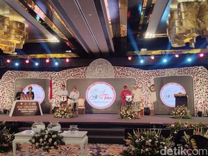 Dua Paslon Adu Program Meningkatkan PAD di Debat Kedua Pilbup Tabanan Dua Paslon Adu Program Meningkatkan PAD di Debat Kedua Pilbup Tabanan