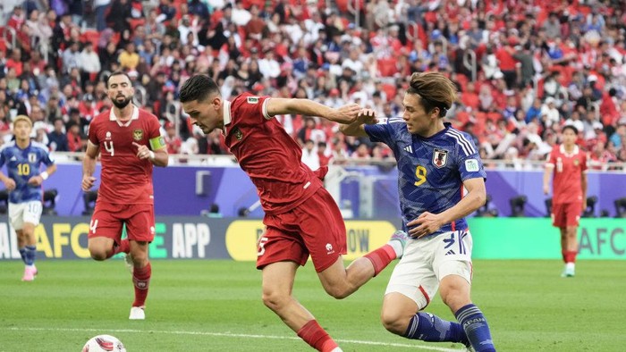 DOHA, QATAR - JANUARY 24: Ayase Ueda of Japan in action during the AFC Asian Cup Group D match between Japan and Indonesia at Al Thumama Stadium on January 24, 2024 in Doha, Qatar. (Photo by Koji Watanabe/Getty Images)