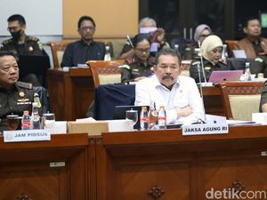 Jaksa Agung di Rapat DPR: Bagi Kami Netralitas Adalah Harga Mati