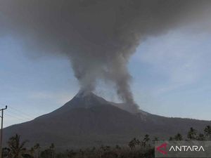 Inggris Wanti-wanti Warganya Terkait Penerbangan Imbas Letusan Lewotobi Inggris Wanti-wanti Warganya Terkait Penerbangan Imbas Letusan Lewotobi