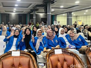 detiksumut #GoesToCampus: Mahasiswa UMSU Diimbau Siapkan Diri di Dunia Kerja detiksumut #GoesToCampus: Mahasiswa UMSU Diimbau Siapkan Diri di Dunia Kerja