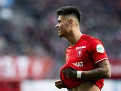 Mees Hilgers Jauh dari Lirikan Kluivert