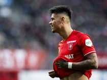 Mees Hilgers Main Lagi, Bantu FC Twente Curi Poin di Laga Tandang