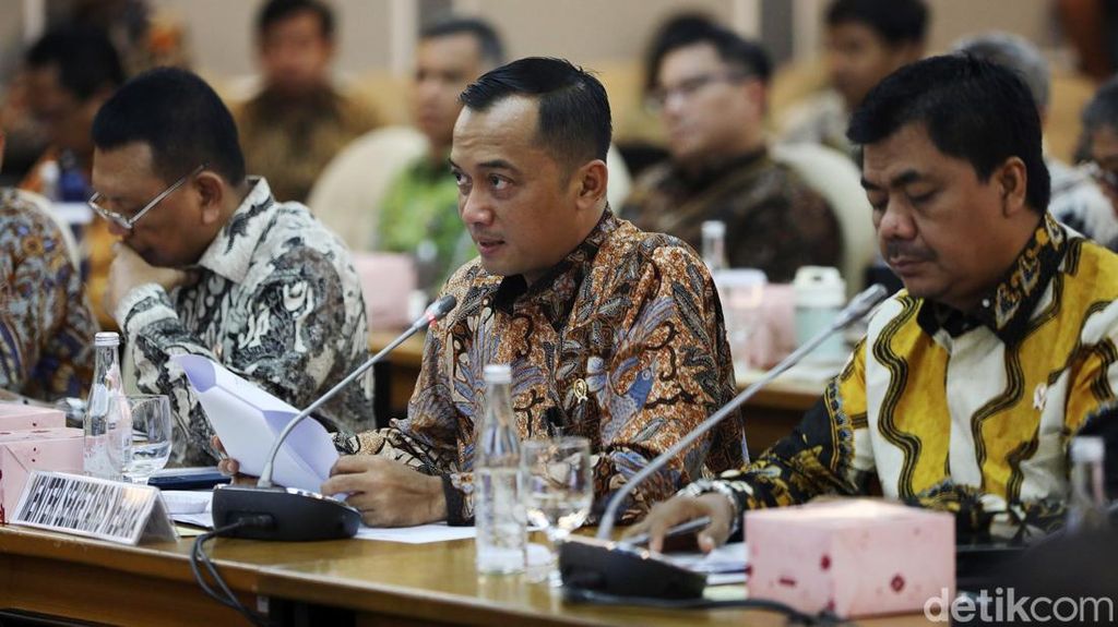 Mensesneg-Komisi XIII Rapat Bahas Satker Wantimpres Mensesneg-Komisi XIII Rapat Bahas Satker Wantimpres