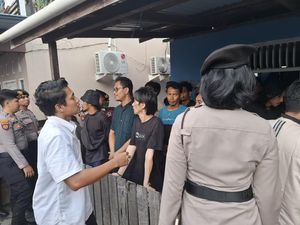 Polisi Gerebek Kampung Narkoba di Balikpapan, 24 Orang Diamankan