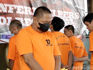 Pria di Kuta Utara Ditangkap Jual Pacar untuk Seks Threesome Pria di Kuta Utara Ditangkap Jual Pacar untuk Seks Threesome
