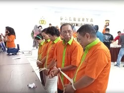 Video: 2 Oknum PNS di Gorontalo Ditangkap saat Main Judi Remi