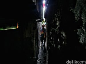 Potret Permukiman Padat Johar Baru di Tengah Rencana Pembangunan Rusun Potret Permukiman Padat Johar Baru di Tengah Rencana Pembangunan Rusun