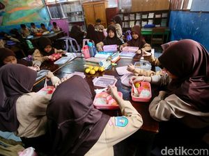 Video: Rancangan Stranas Pencegahan Stunting Program Makan Bergizi Gratis Video: Rancangan Stranas Pencegahan Stunting Program Makan Bergizi Gratis