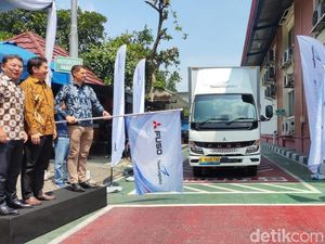 Kata Fuso soal Produksi Truk Listrik eCanter di Indonesia