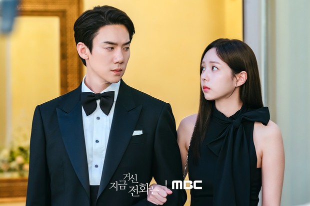 Yoo Yeon Seok dan Chae Soo Bin di drama Korea When the Phone Rings (2024)/Foto: MBC