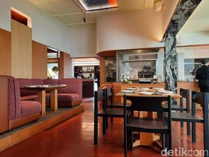 Young Restaurant, Menikmati Rasa Thailand Modern di Rumah Tua, Kebayoran Baru