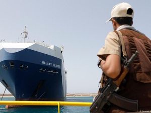 Video: Houthi Bertekad Terus Lancarkan Serangan di Laut Merah Video: Houthi Bertekad Terus Lancarkan Serangan di Laut Merah