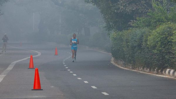 Duh! Lomba Marathon Digelar Saat Polusi Udara Parah di New Delhi