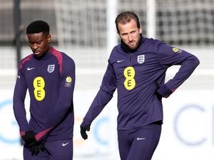 Kane Sindir Pemain yang Absen Bela Timnas Inggris