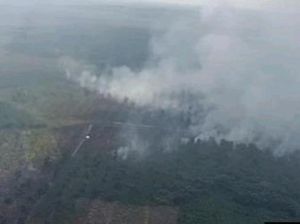 2 Daerah di OKI Masih Terbakar, Helikopter Water Bombing Tersisa 5 Unit 2 Daerah di OKI Masih Terbakar, Helikopter Water Bombing Tersisa 5 Unit