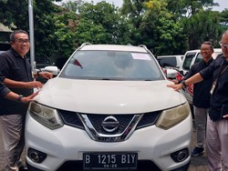 Kemenkue Jatim Lelang Barang Sitaan Total Senilai Rp 12,99 M Kemenkue Jatim Lelang Barang Sitaan Total Senilai Rp 12,99 M