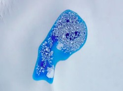 Tanda Mengerikan! Terlihat Kolam Lelehan Salju di Gletser Arktik