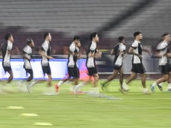 Latihan resmi tersebut merupakan persiapan Timnas Indonesia melawan Timnas Jepang dalam laga Grup C Babak Ketiga Kualifikasi Piala Dunia 2026 pada Jumat (15/11).  