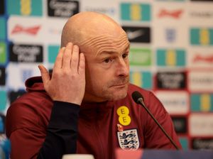 Begini Tanggapan Carsley soal Keluhan Harry Kane