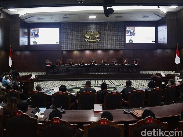 MK Putuskan Nasib Kotak Kosong Pilkada