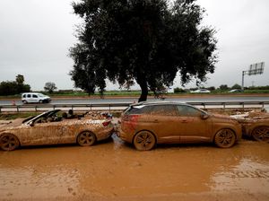 Ciri-ciri Mobil Bekas Terendam Banjir: Cek Sabuk Pengaman-Karet Pintu