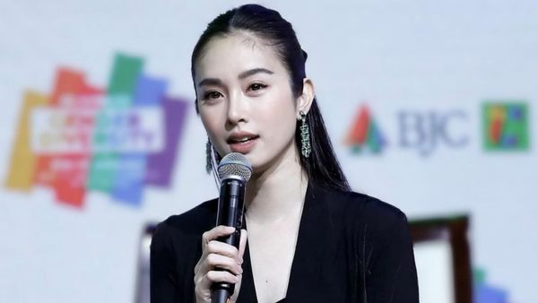 8 Foto Nong Poy Transgender Tercantik Dulu Kontroversial Kini bak Sosialita
