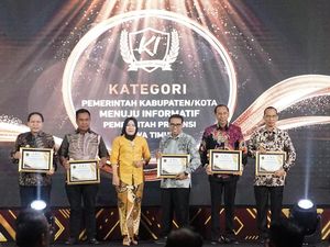 Pemkab Sidoarjo Raih Penghargaan Komisi Informasi Award 2024 Pemkab Sidoarjo Raih Penghargaan Komisi Informasi Award 2024