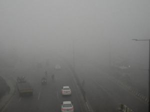 Polusi Udara Pakistan Makin Mengerikan, Picu Lebih dari 1,9 Juta Warga Masuk RS Polusi Udara Pakistan Makin Mengerikan, Picu Lebih dari 1,9 Juta Warga Masuk RS