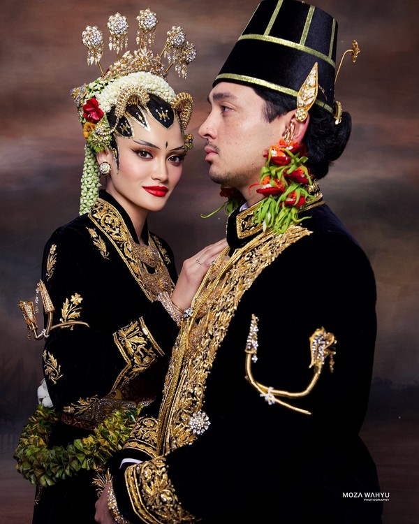 Pernikahan Tengku Natasya Adnan Pernikahan Tengku Natasya Adnan