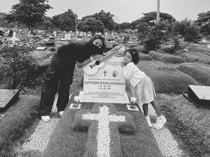 Video: Mutia Ayu Peringati 5 Tahun Kepergian Glenn Fredly Video: Mutia Ayu Peringati 5 Tahun Kepergian Glenn Fredly