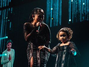 Video: Akankah Mutia Ayu Arahkan Putrinya Terjun ke Dunia Seni?