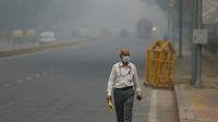 Potret India Dikepung Kabut Asap Beracun