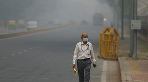 Potret India Dikepung Kabut Asap Beracun
